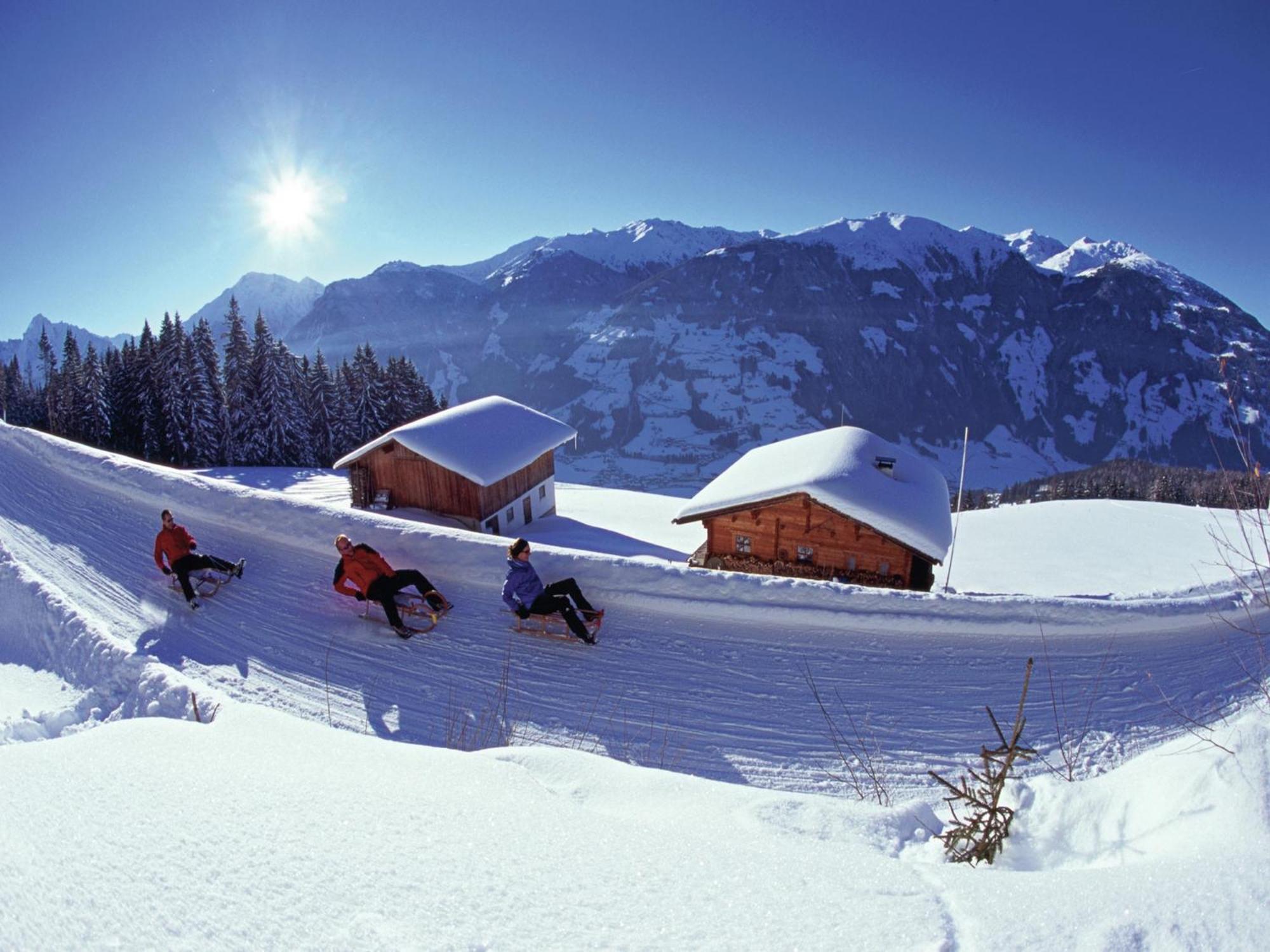 Cozy Apartment In Aschau Im Zillertal Near Ski Lift المظهر الخارجي الصورة
